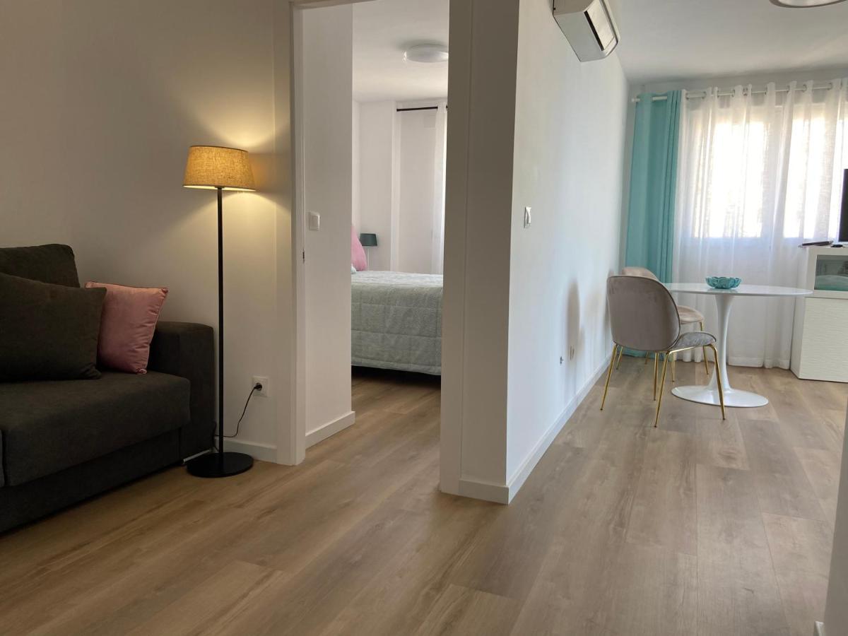 Relaxing Modern Beachfront Apartment - Amazing Sea View Calpe Exteriör bild
