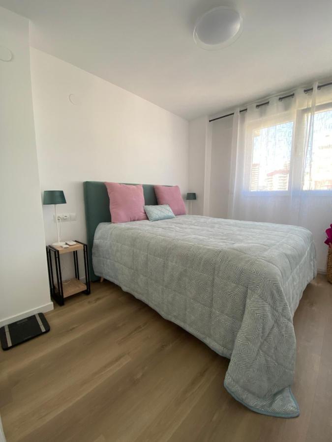 Relaxing Modern Beachfront Apartment - Amazing Sea View Calpe Exteriör bild